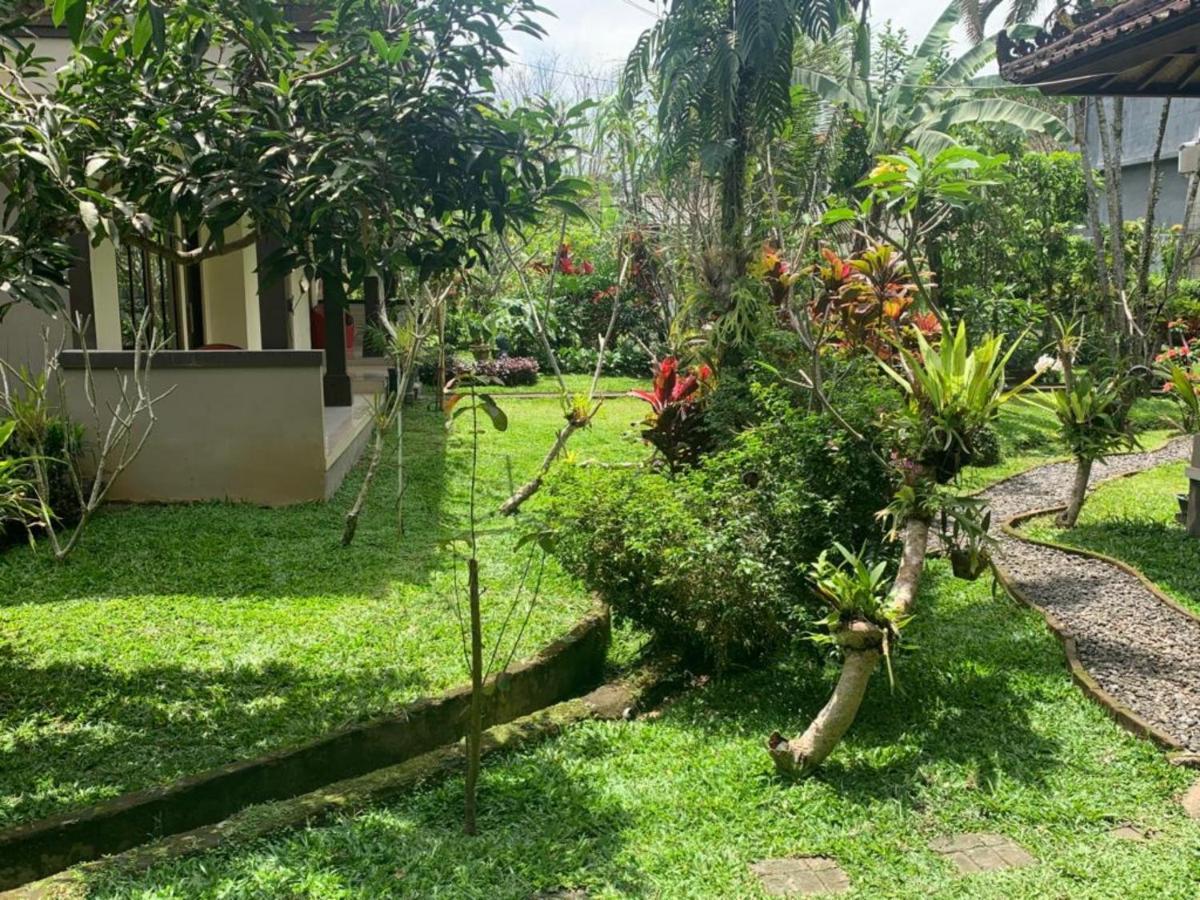 Indraprastha 2 Bungalow Ubud Esterno foto