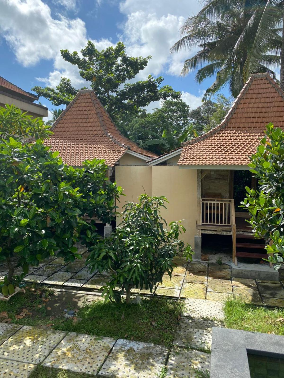 Indraprastha 2 Bungalow Ubud Esterno foto